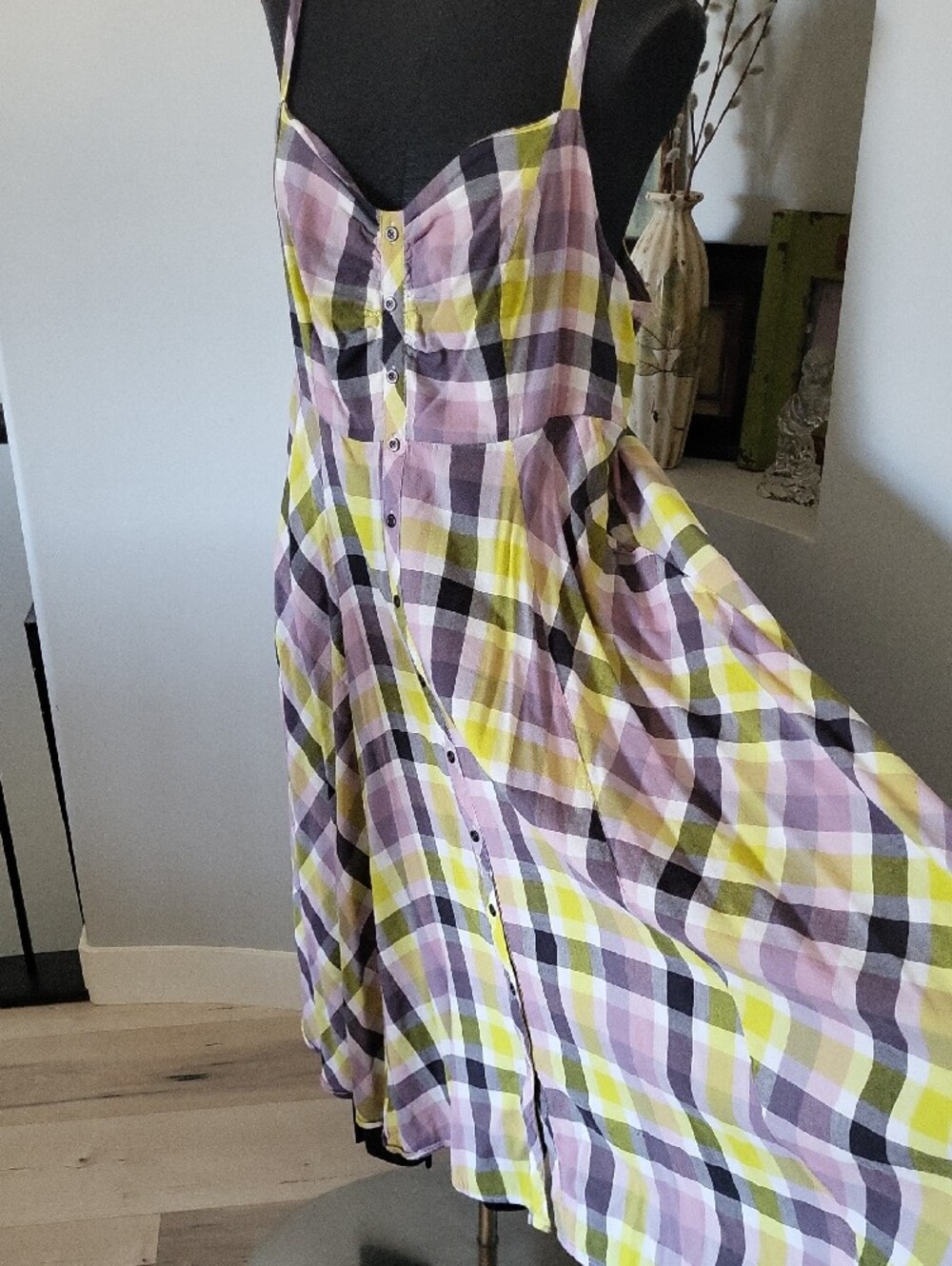 Torrid Multi Plaid Challis Button Front Midi Dress Size 1X - Picture 14 of 15
